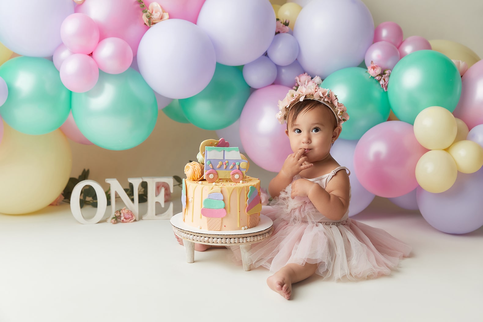 10 Expert Tips for the Best First Birthday Cake Smash Photos - Ramina ...